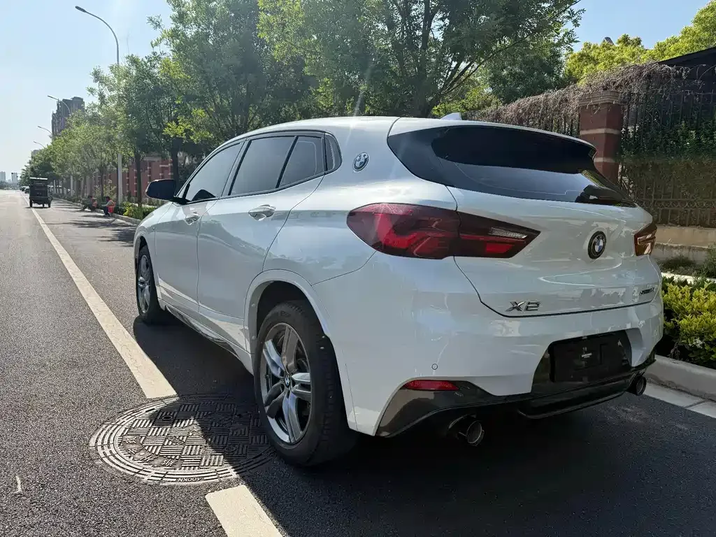 BMW X2 — фото 10