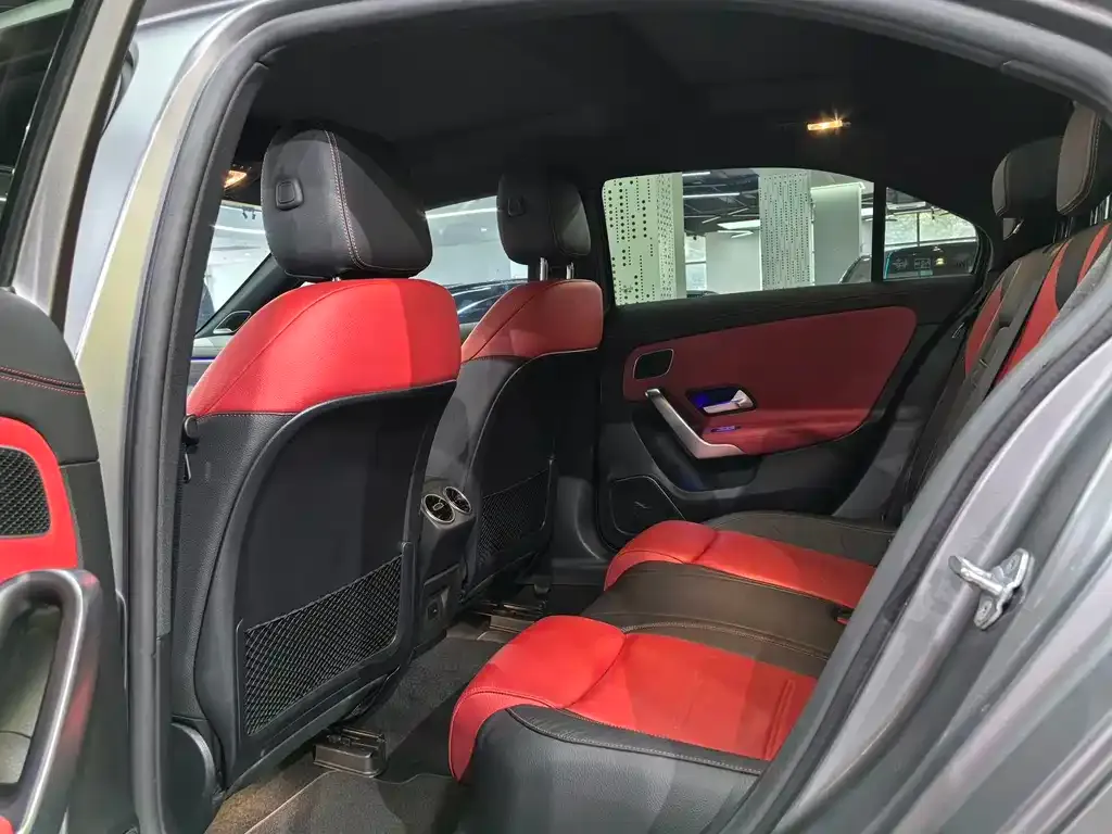 Mercedes-Benz A-Class AMG — фото 5