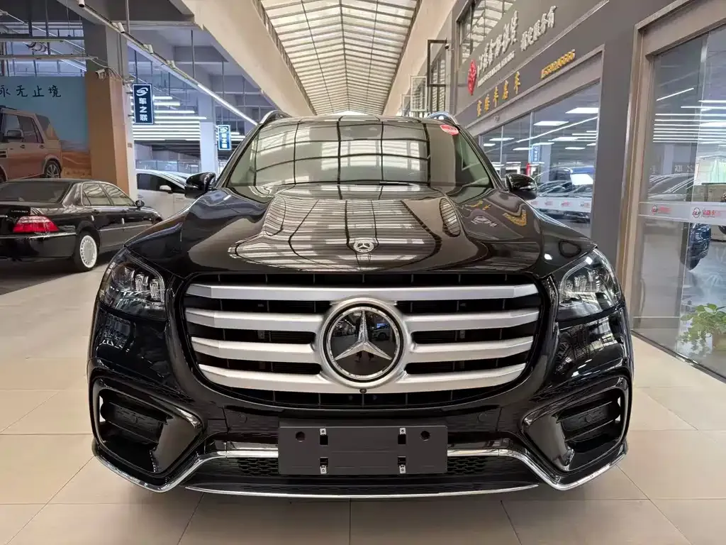 Mercedes-Benz GLS — фото 7