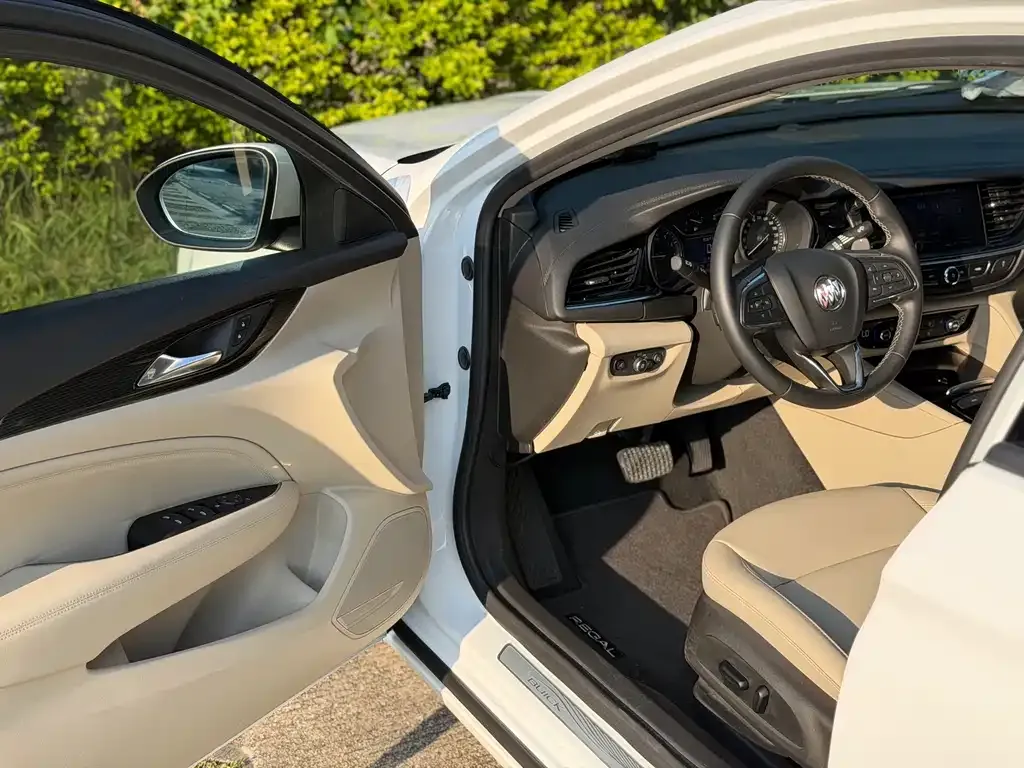 Buick Regal — фото 2