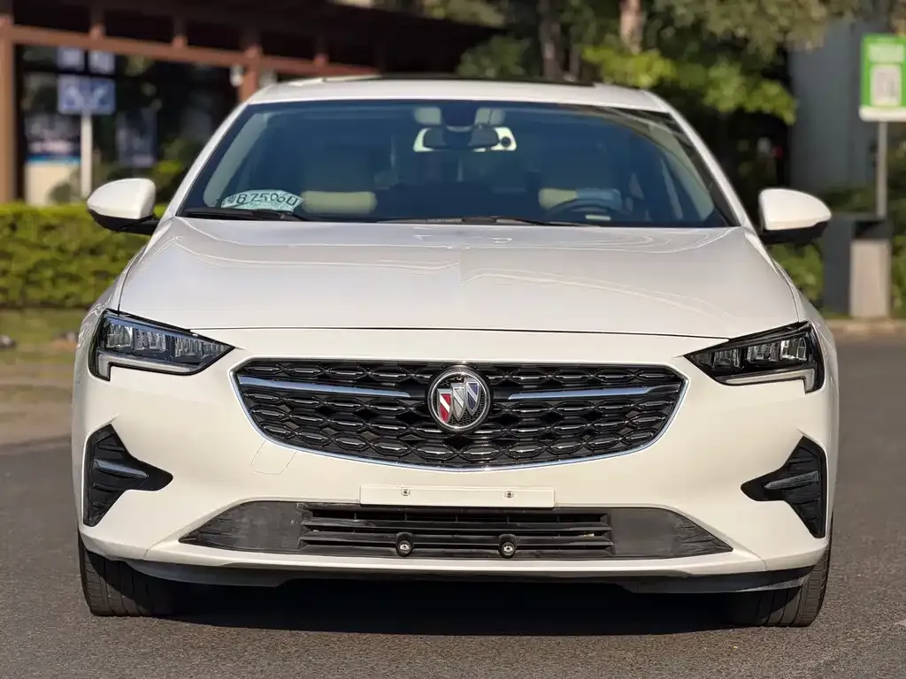 Buick Regal — фото 3