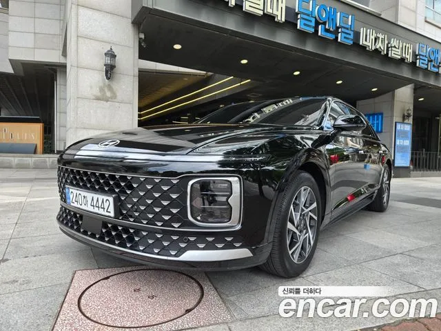 Hyundai Grandeur — фото 1