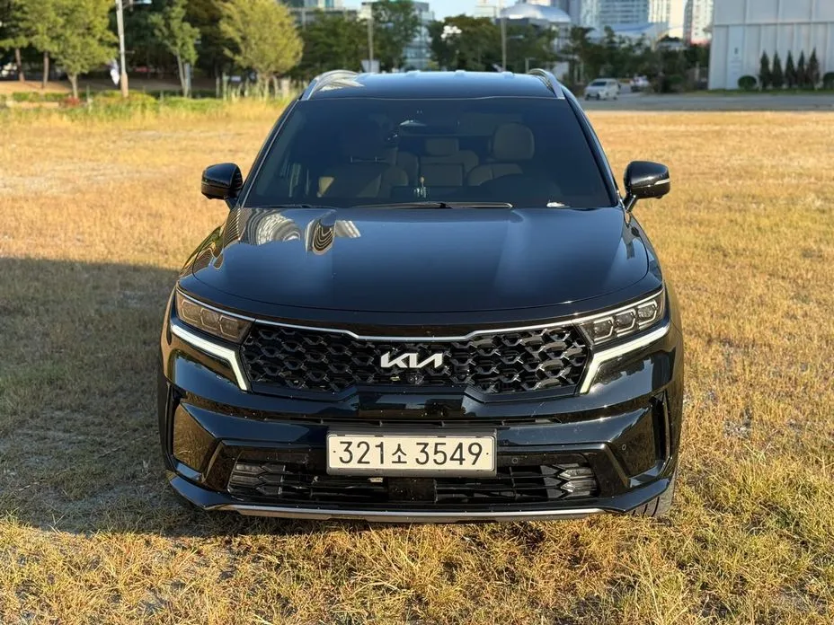 Kia Sorento — фото 1