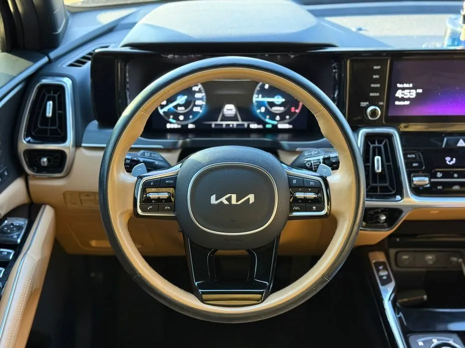 Kia Sorento — фото 4