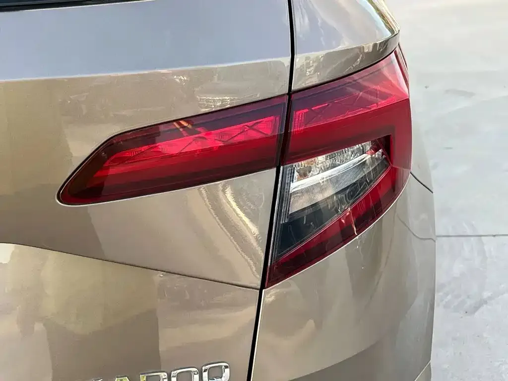 Skoda Karoq — фото 2