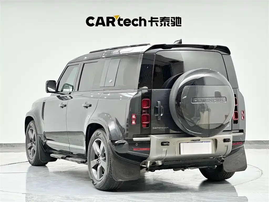 Land Rover Defender — фото 10
