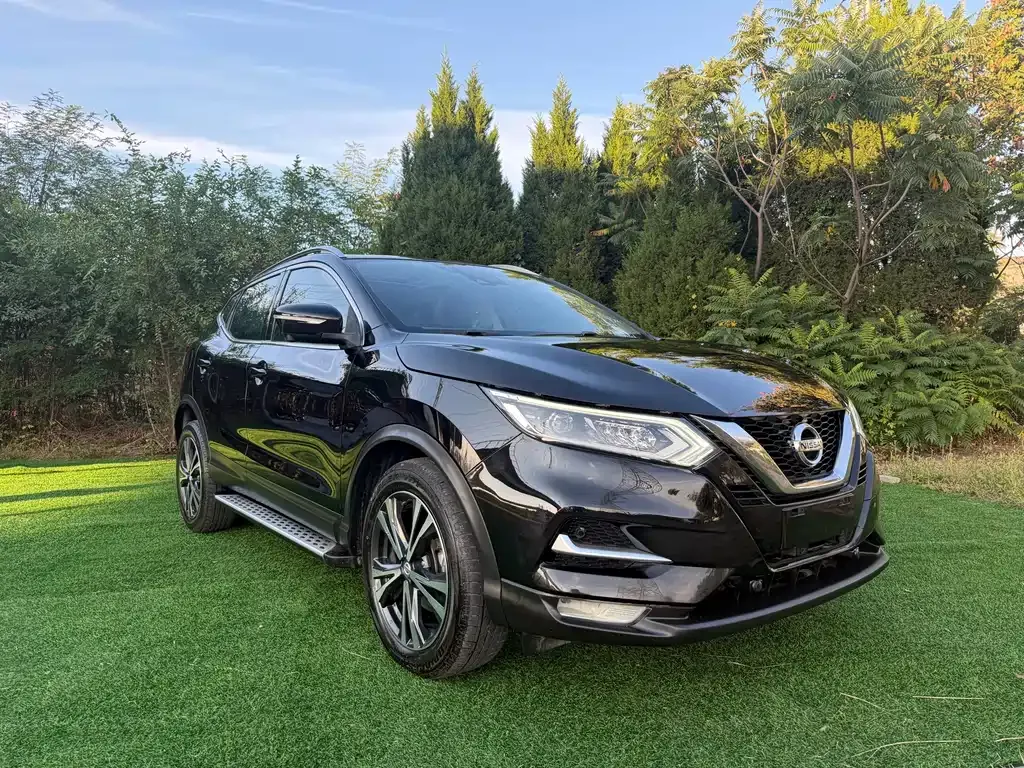 Nissan Qashqai — фото 7