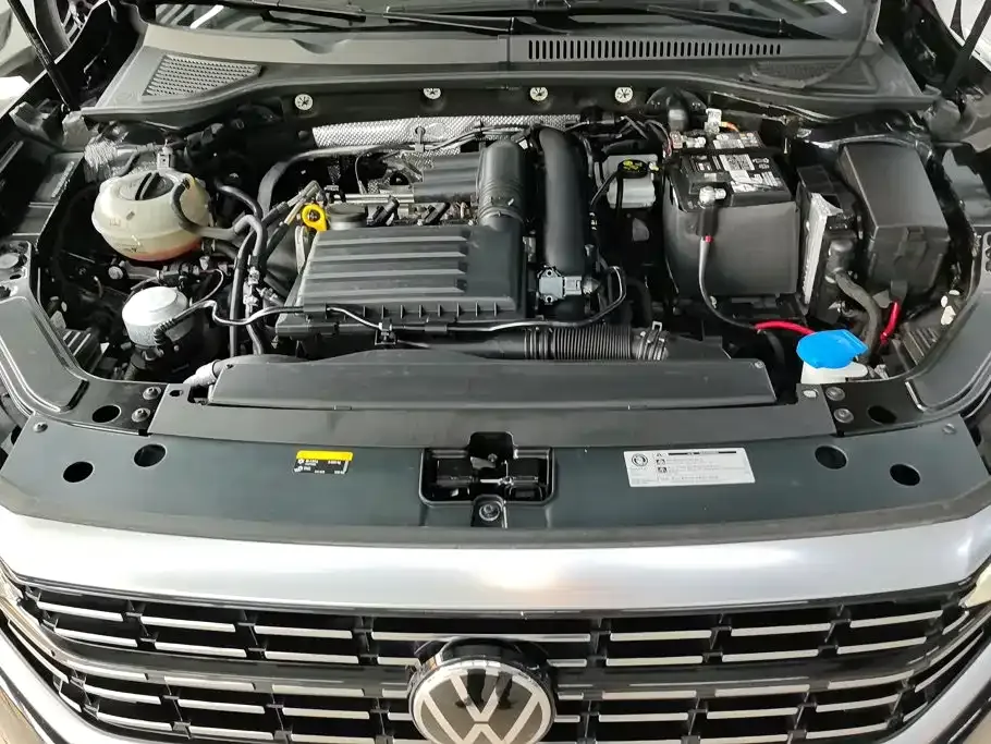 Volkswagen Passat — фото 2