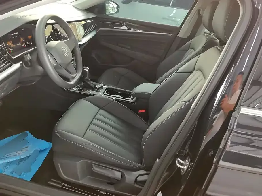 Volkswagen Passat — фото 3