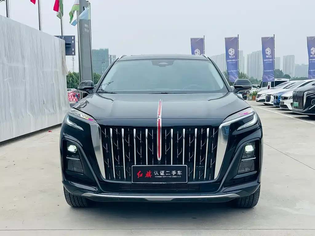 Hongqi HS3 PHEV — фото 3