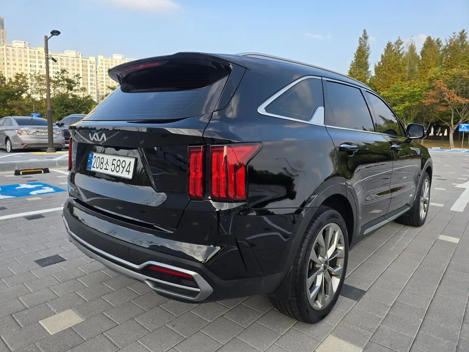 Kia Sorento — фото 3