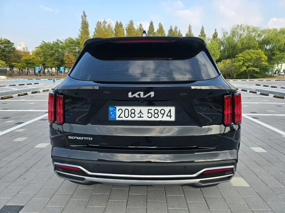 Kia Sorento — фото 4