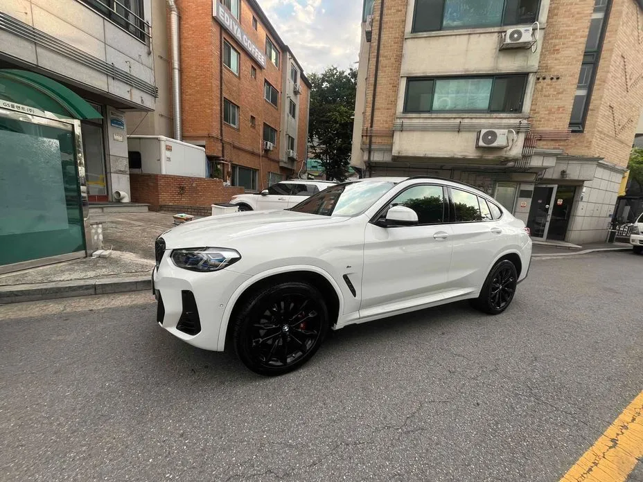 BMW X4 — фото 10