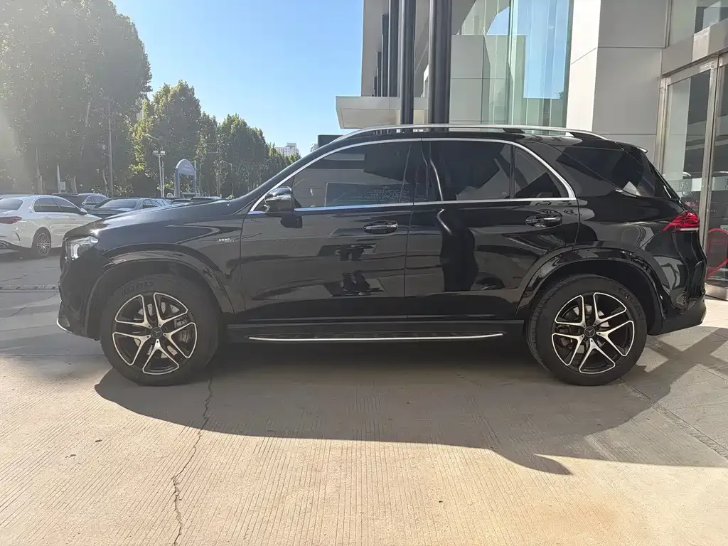 Mercedes-Benz GLE AMG — фото 2