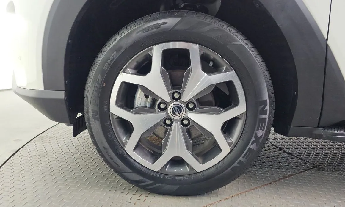 KG Mobility (Ssangyong) Torres — фото 9