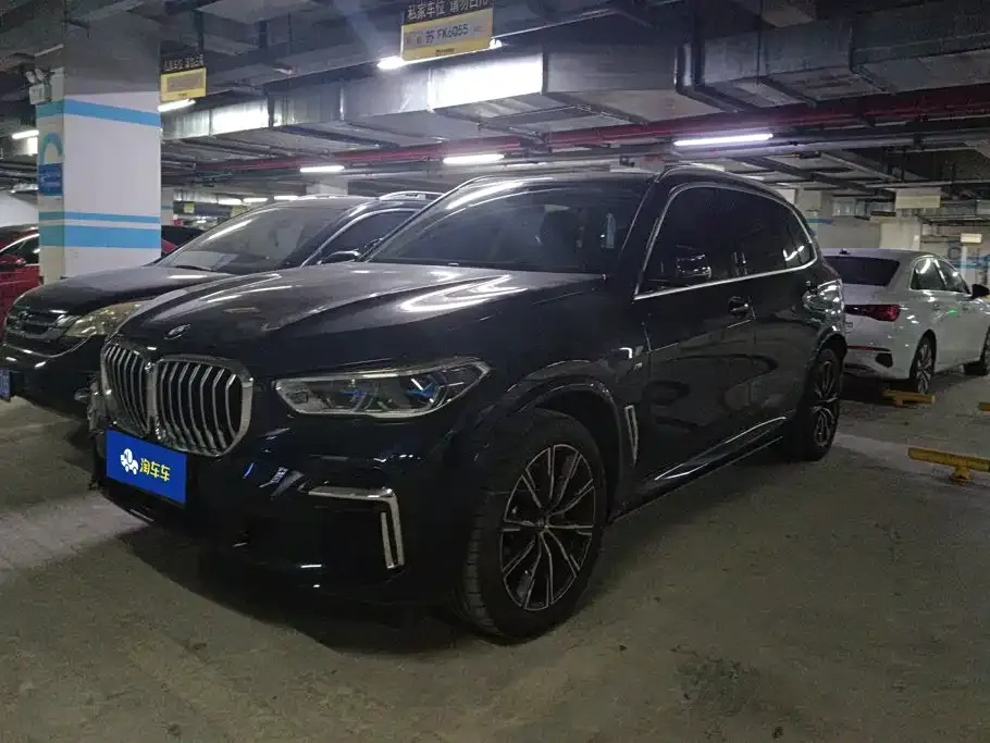 BMW X5 — фото 1