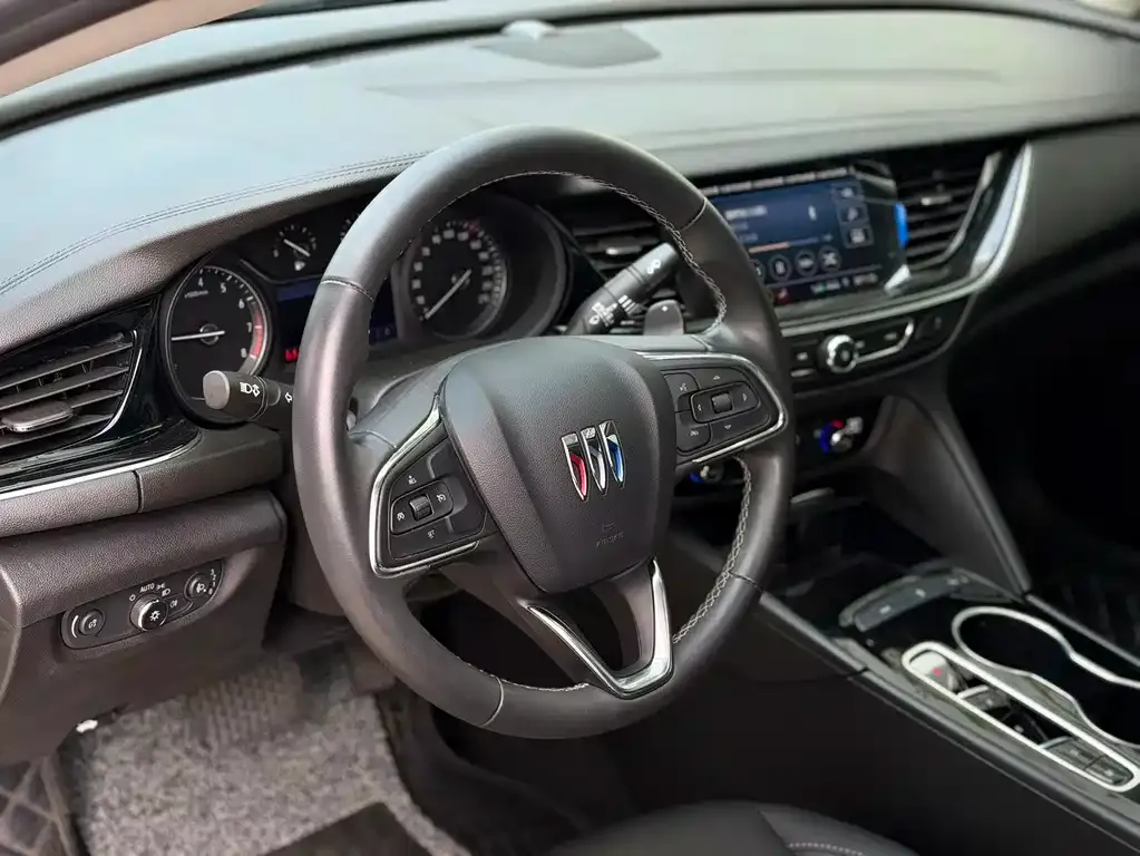 Buick Regal — фото 8