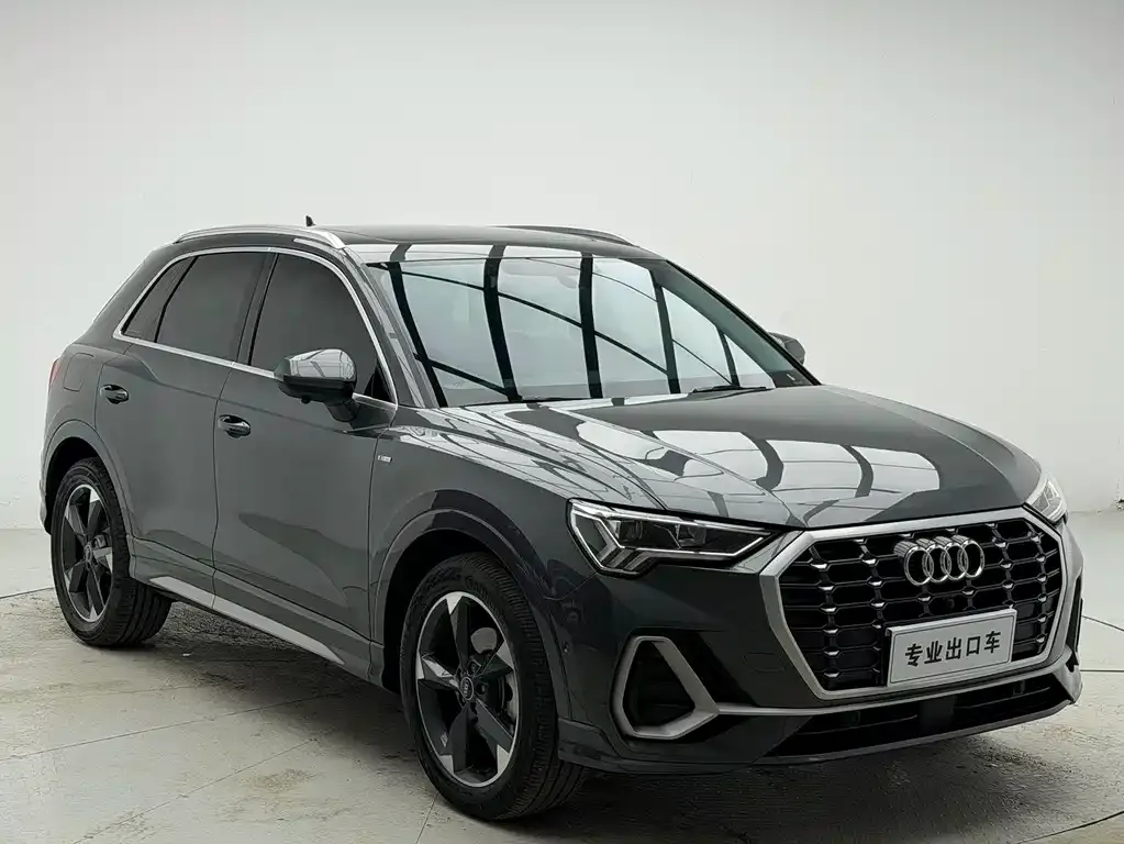 Audi Q3 — фото 3