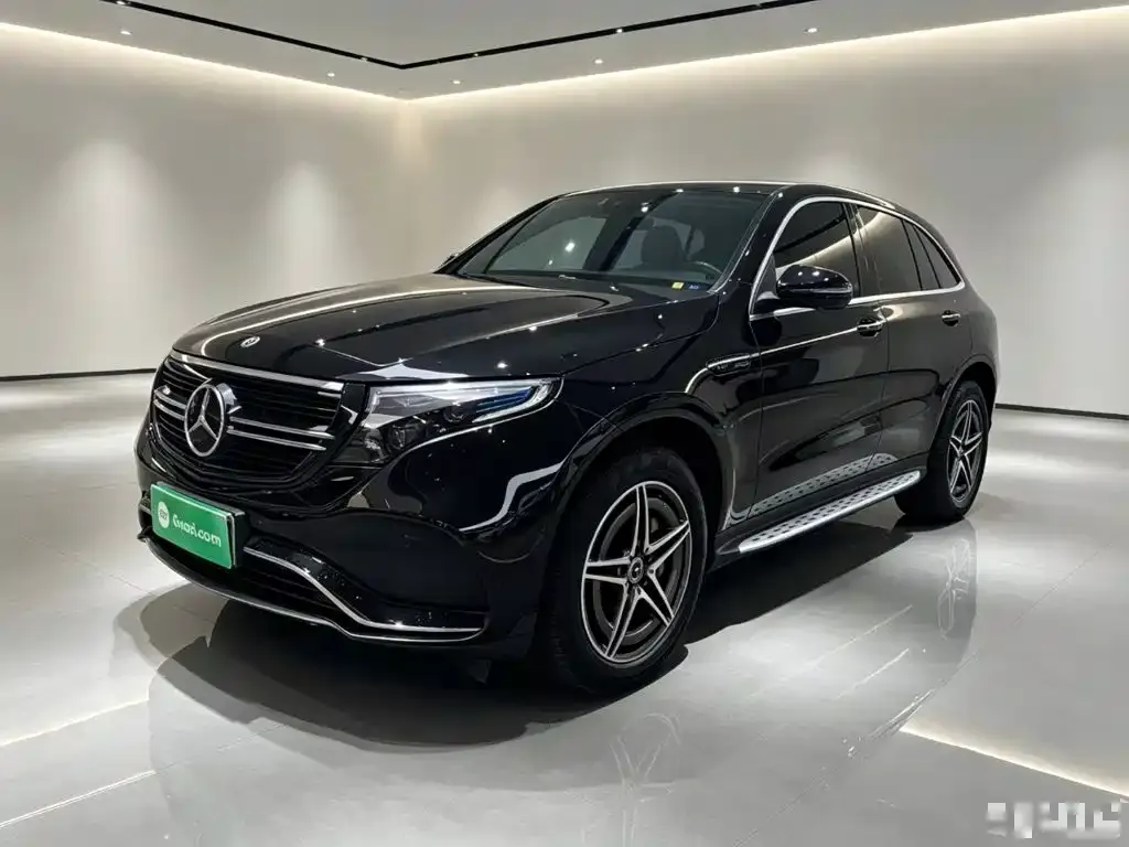 Mercedes-Benz EQC — фото 2