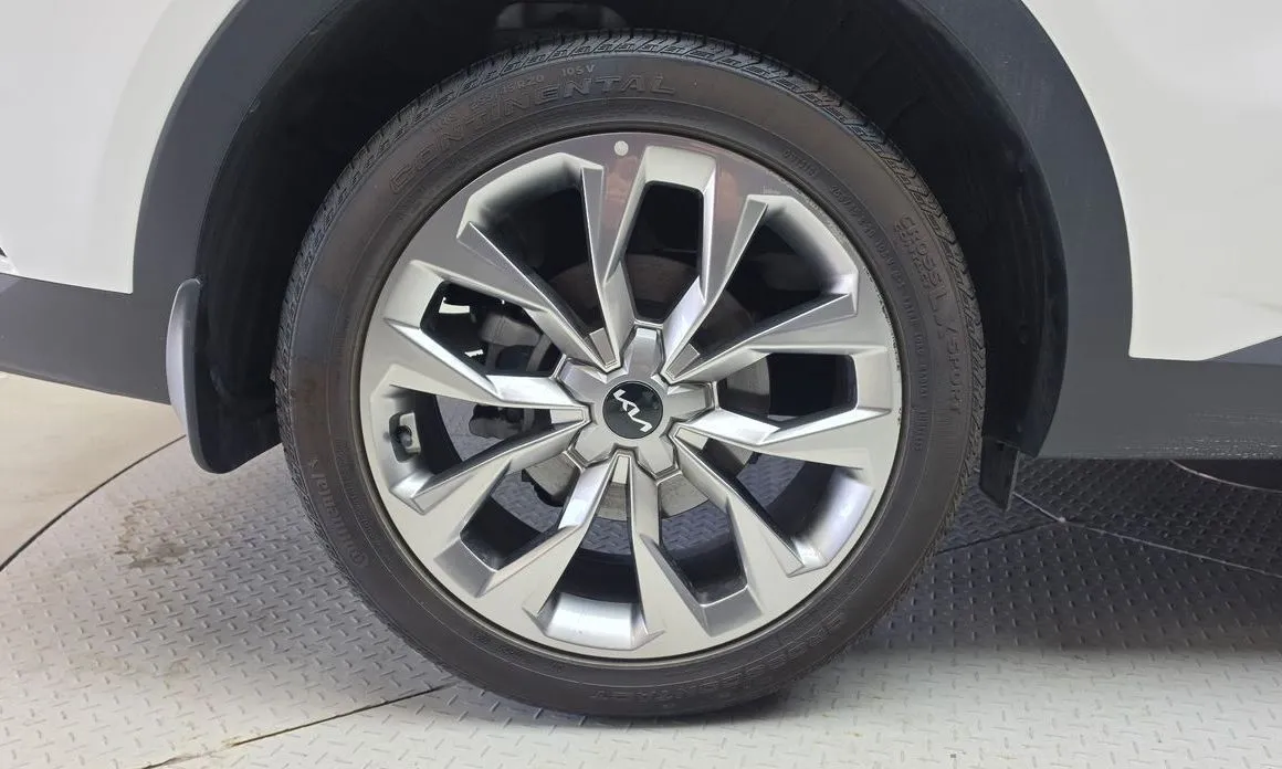 Kia Sorento — фото 4