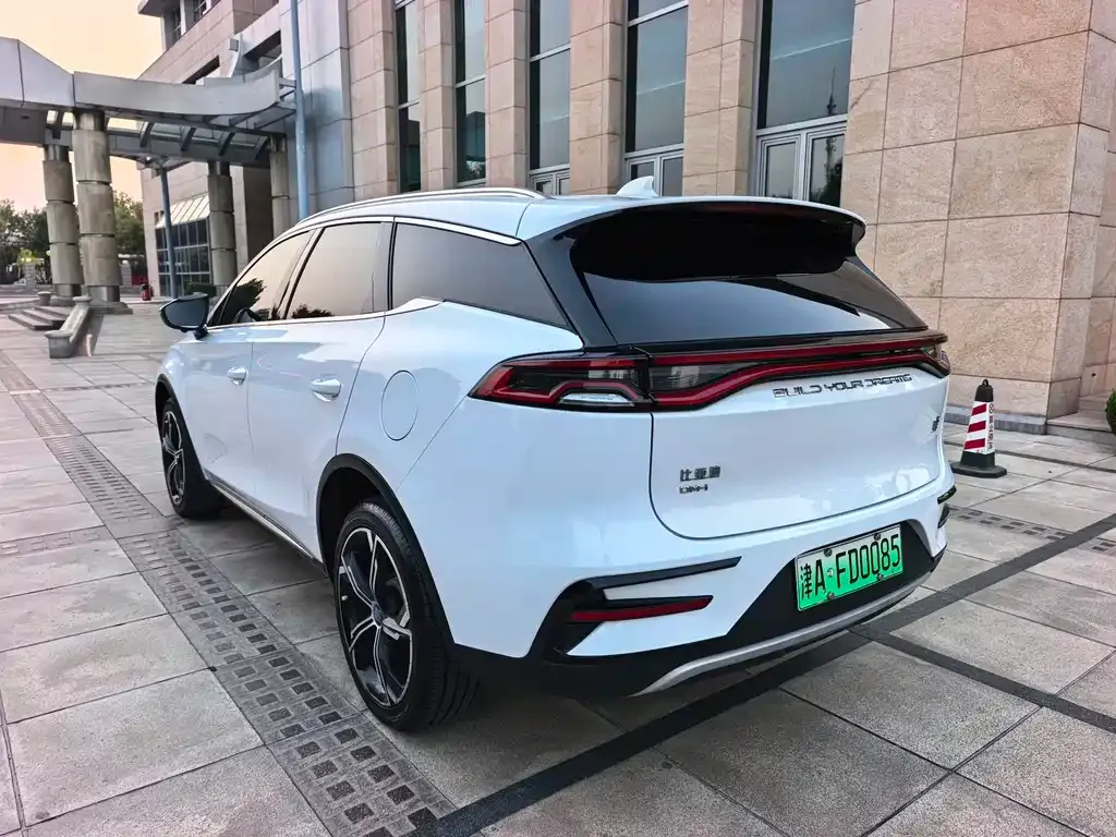 BYD Tang New Energy — фото 9