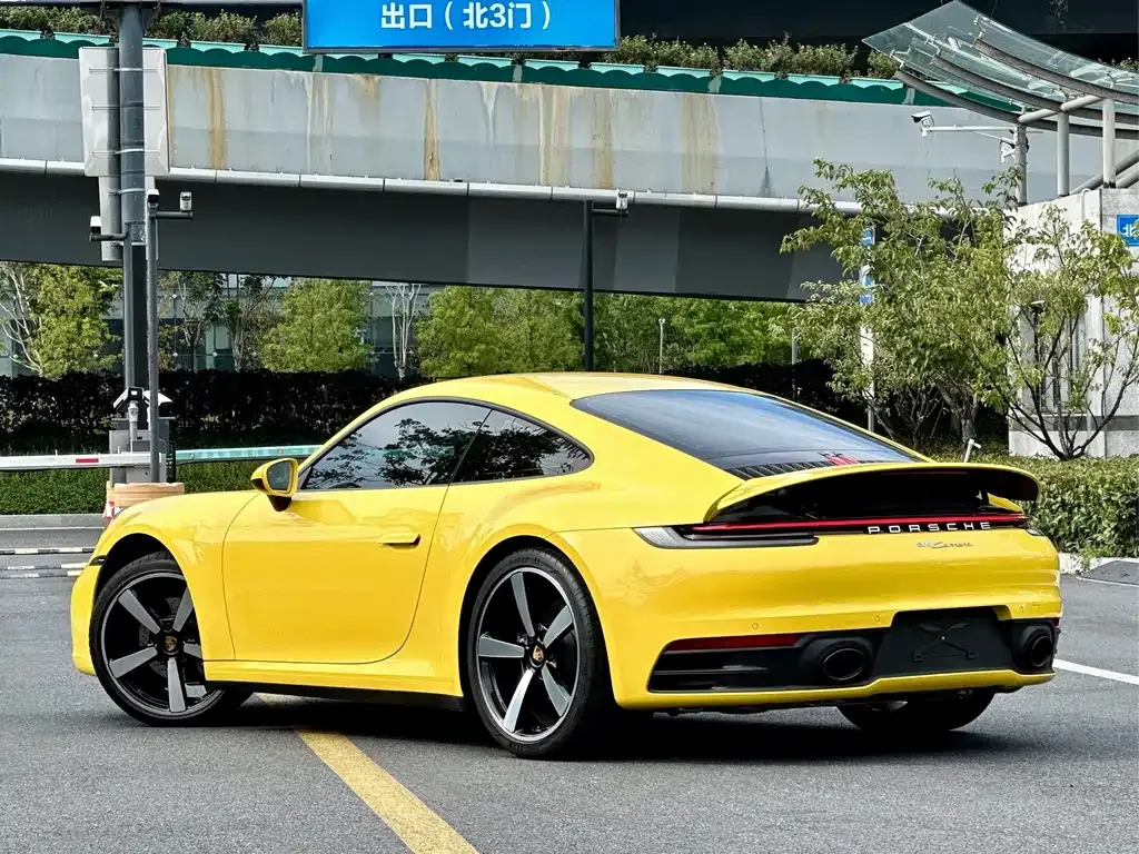 Porsche 911 — фото 8