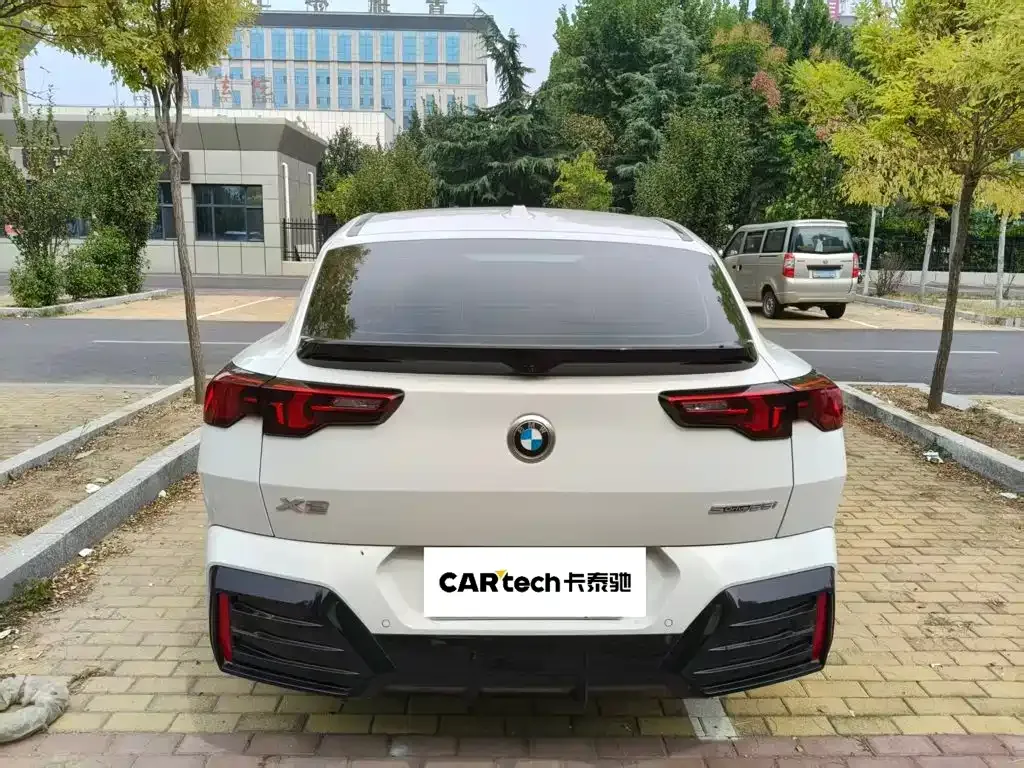 BMW X2 (Import) — фото 10