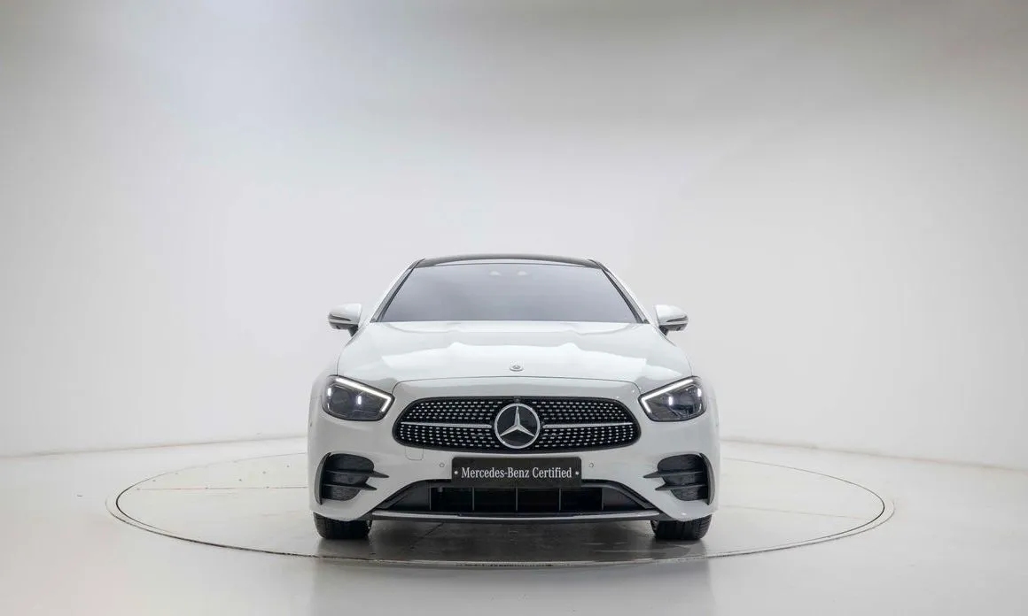 Mercedes-Benz E-Class — фото 3