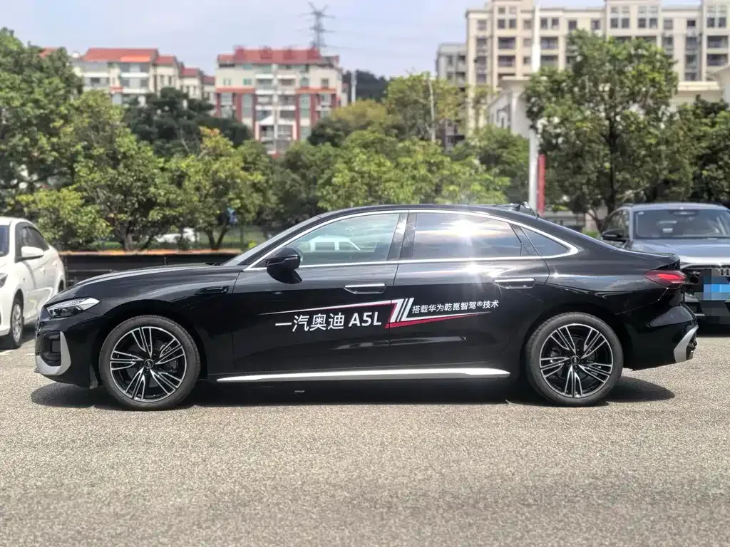 Audi A5L — фото 5