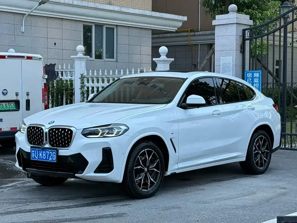 BMW X4 — фото 1