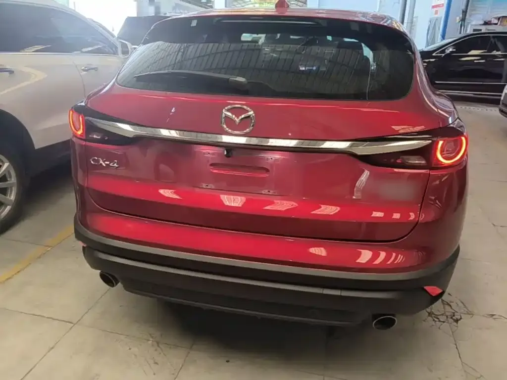 Mazda CX-4 — фото 4