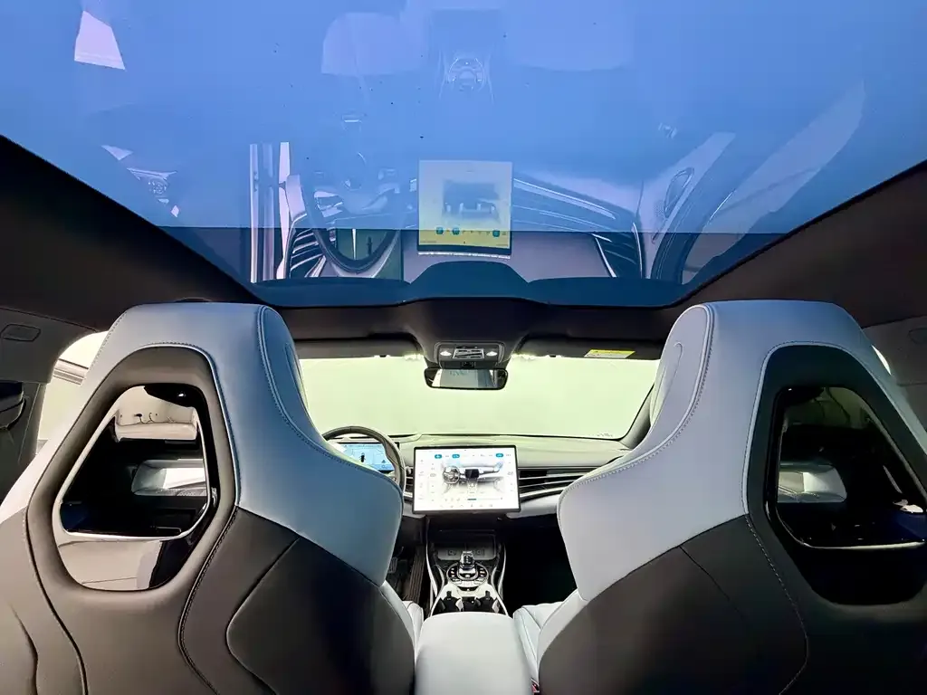 BYD Seal — фото 6