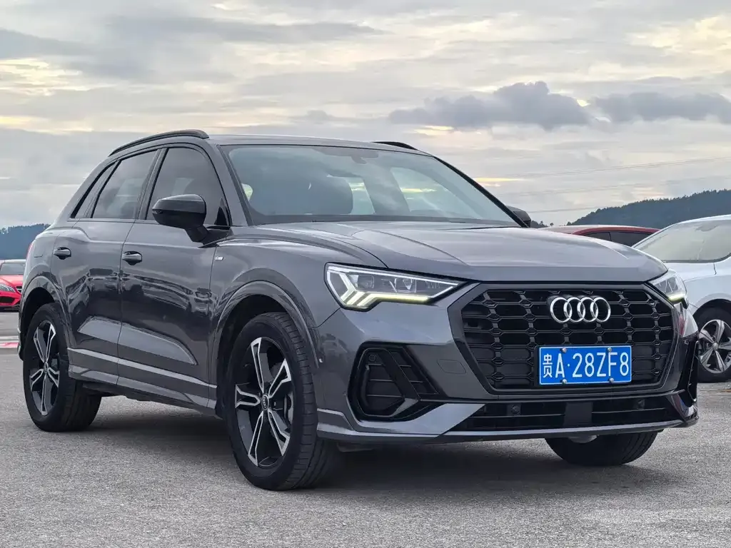 Audi Q3 — фото 5