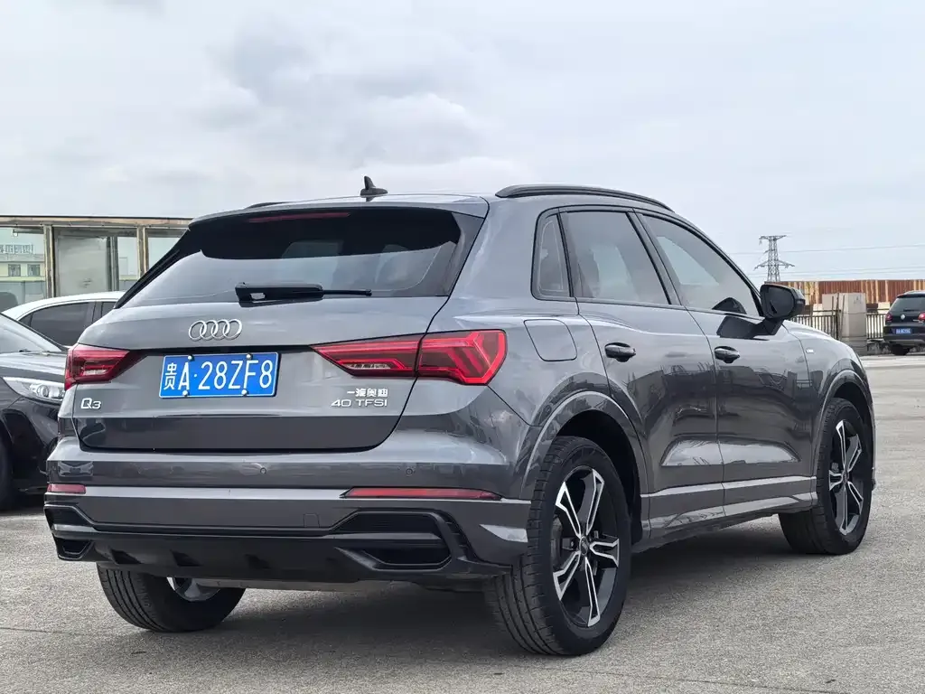Audi Q3 — фото 6