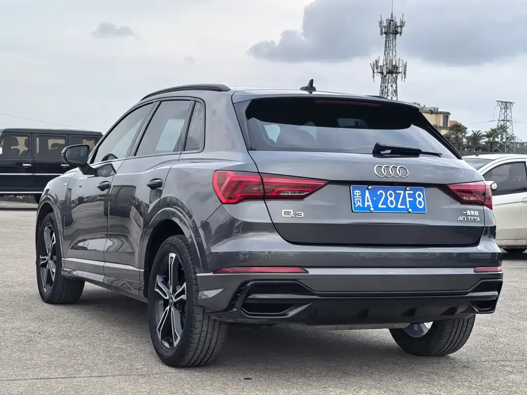 Audi Q3 — фото 4