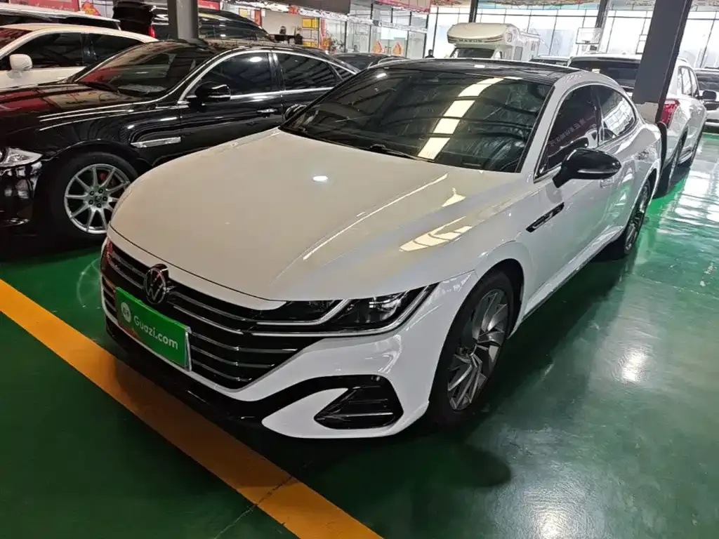 Volkswagen CC — фото 1