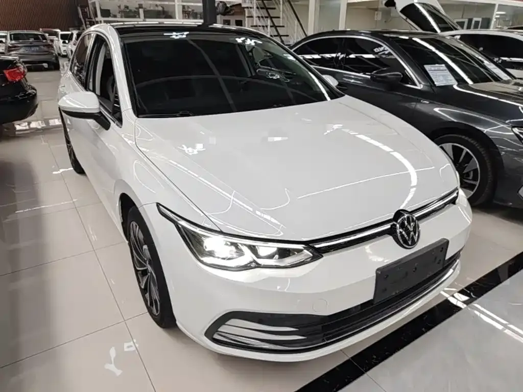 Volkswagen Golf — фото 5
