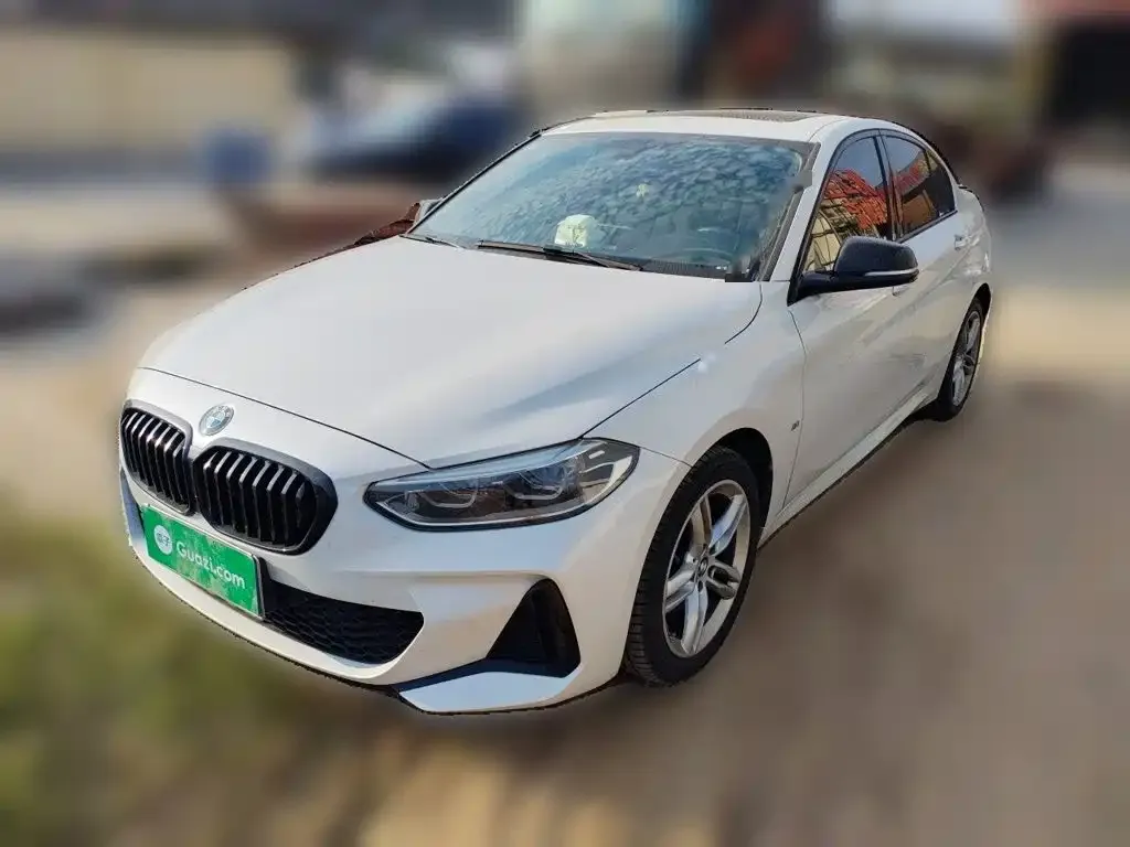 BMW 1 Series — фото 1