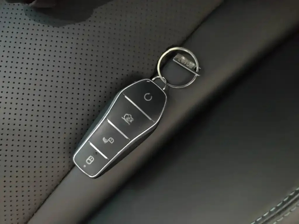 BYD Seal 06 — фото 9