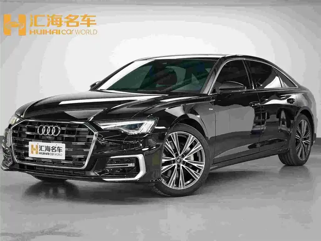 Audi A6L — фото 1