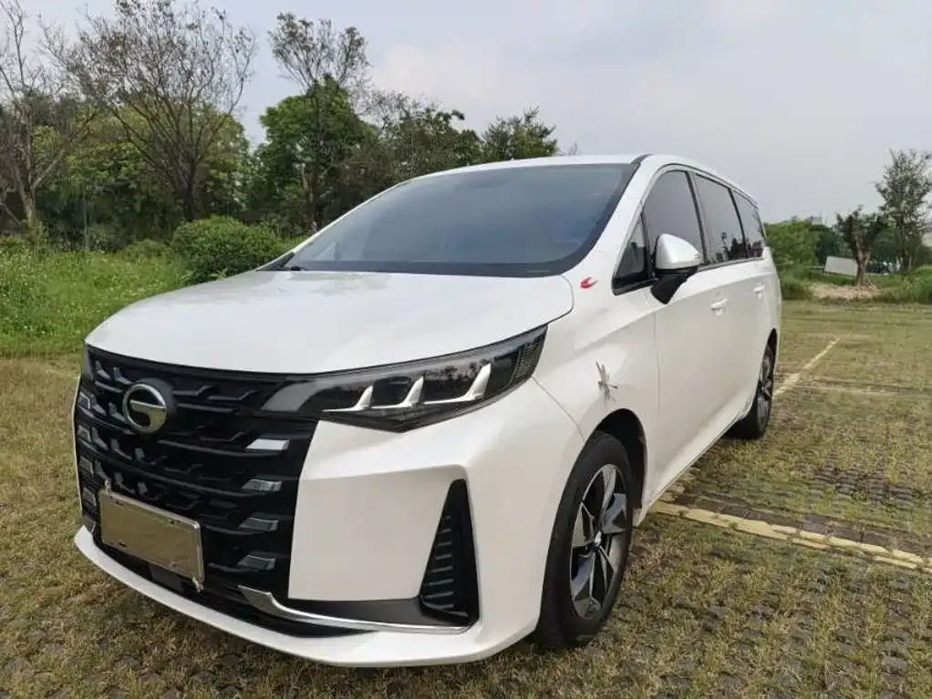 GAC Motor Trumpchi M6 — фото 1