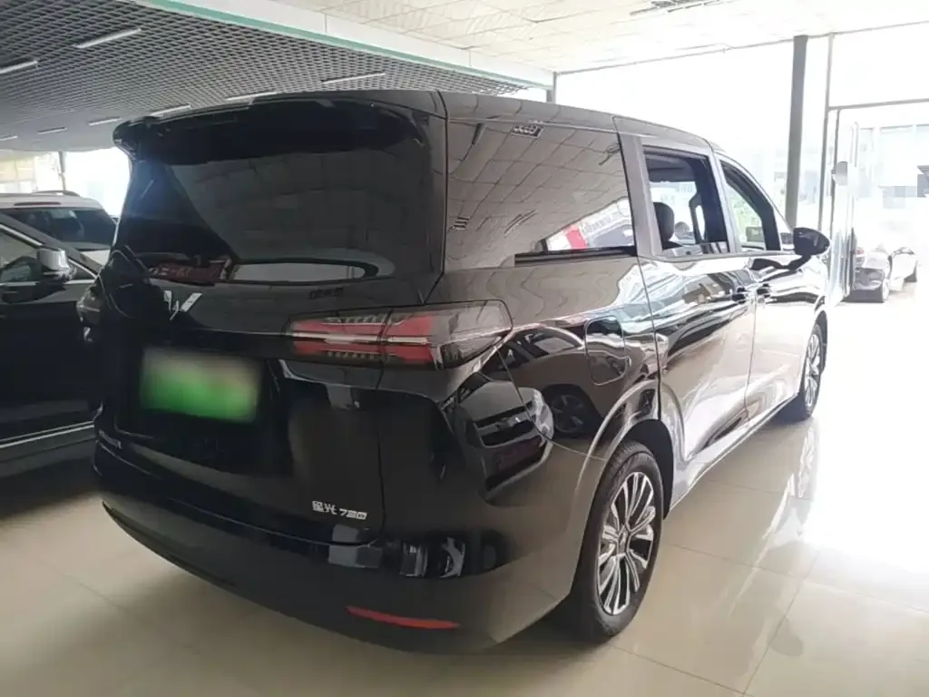 Wuling Xingguang 730 New Energy — фото 6