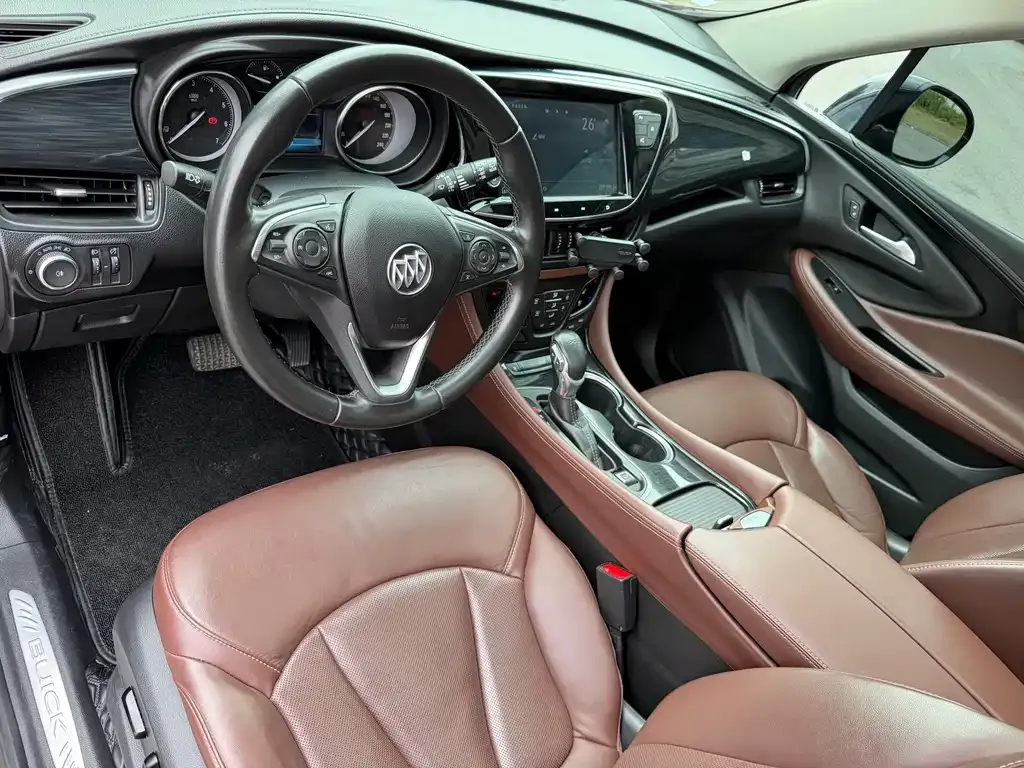 Buick Envision Plus — фото 2