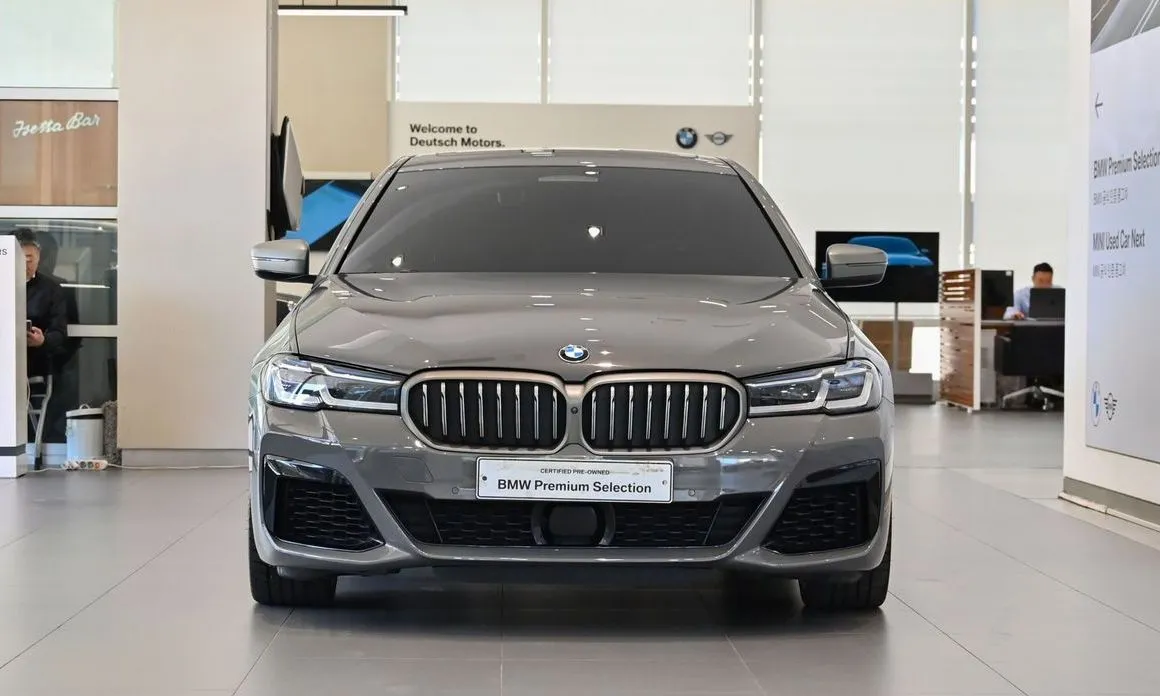 BMW 5-Series — фото 4