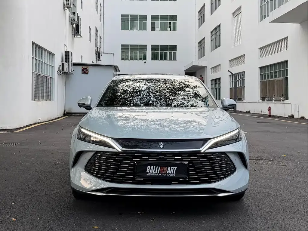 BYD Qin L — фото 3
