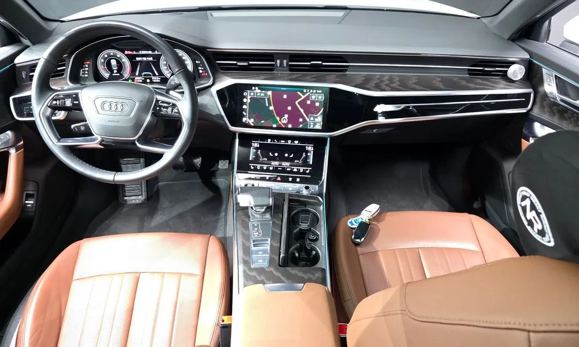 Audi A6 — фото 10