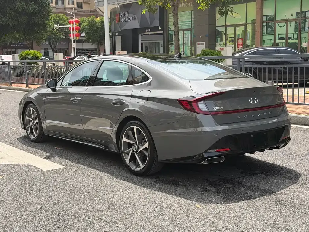 Hyundai Sonata — фото 8