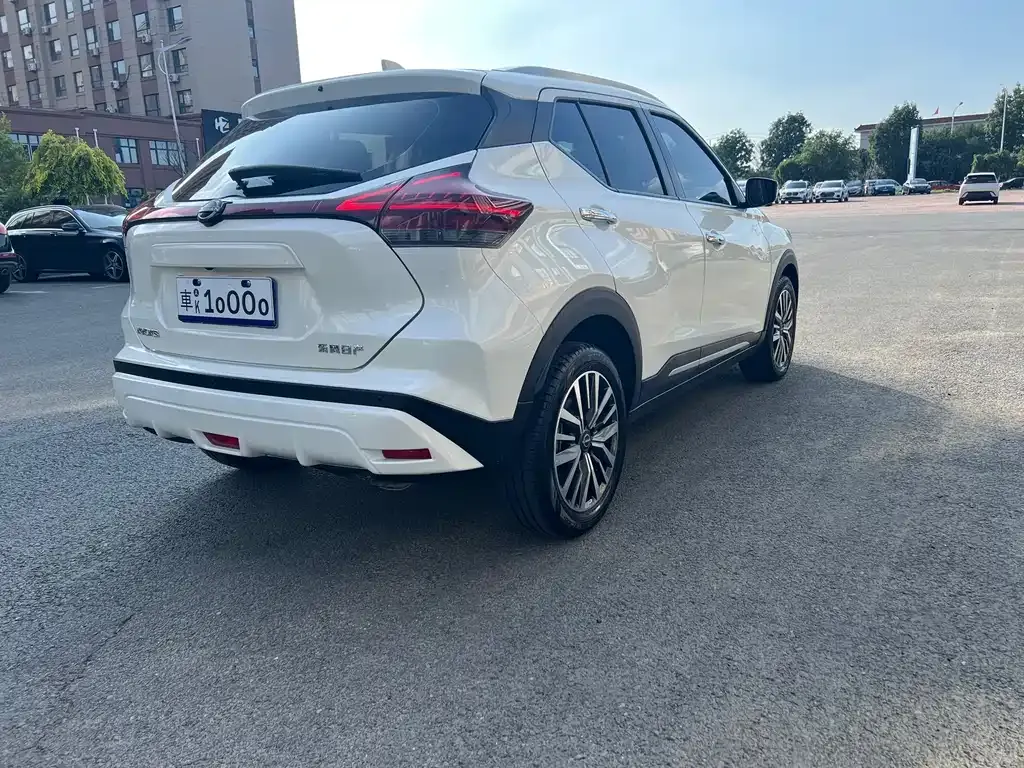 Nissan Kicks — фото 3