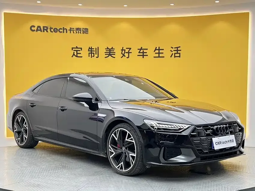 Audi A7L — фото 7