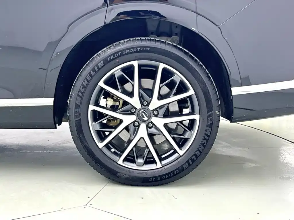 GAC Motor Trumpchi ES9 — фото 10
